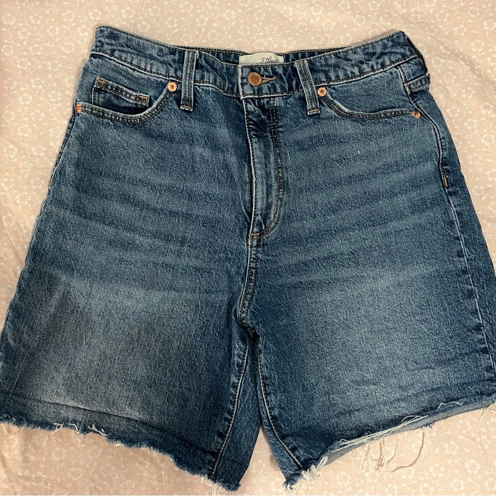 Universal Thread Jean shorts, High rise vintage bermuda shorts